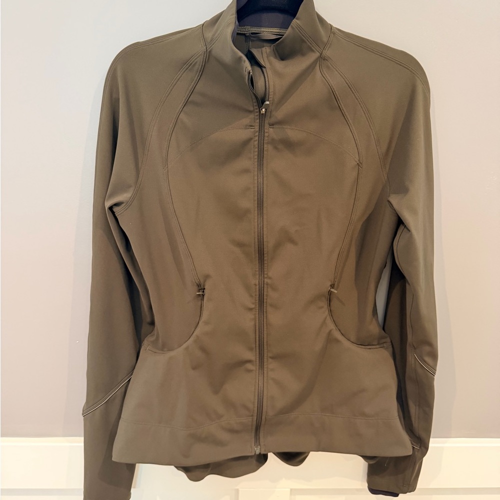 lululemon athletica Olive Green Full-Zip Define Jacket with a peplum bottom
